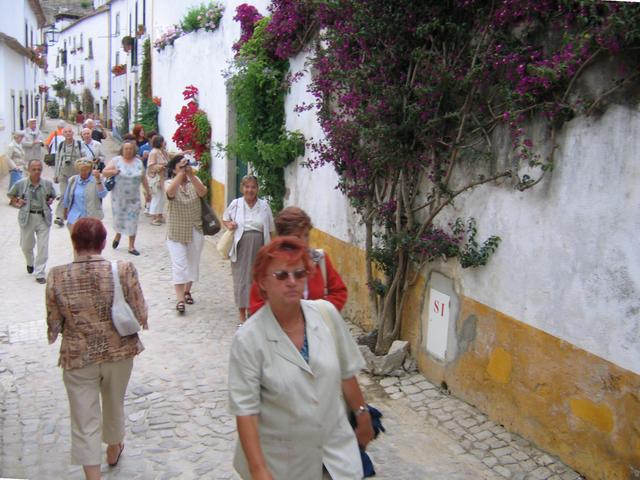 Obidos - uliczka w kierunku zamku