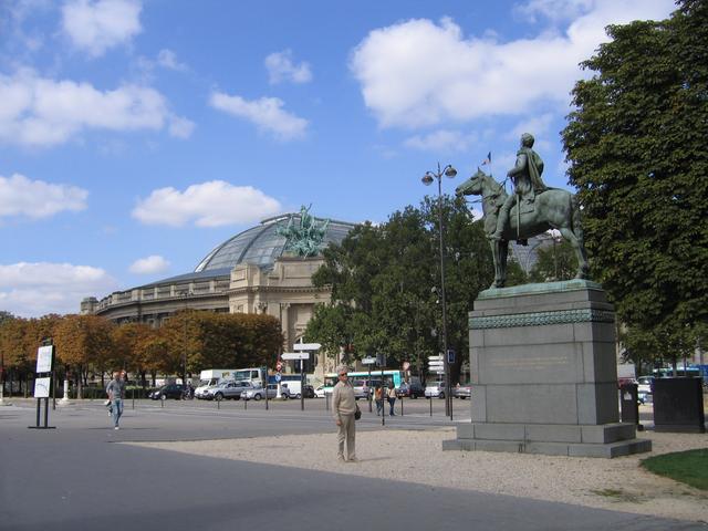 Cours la Reine i Grand Palais