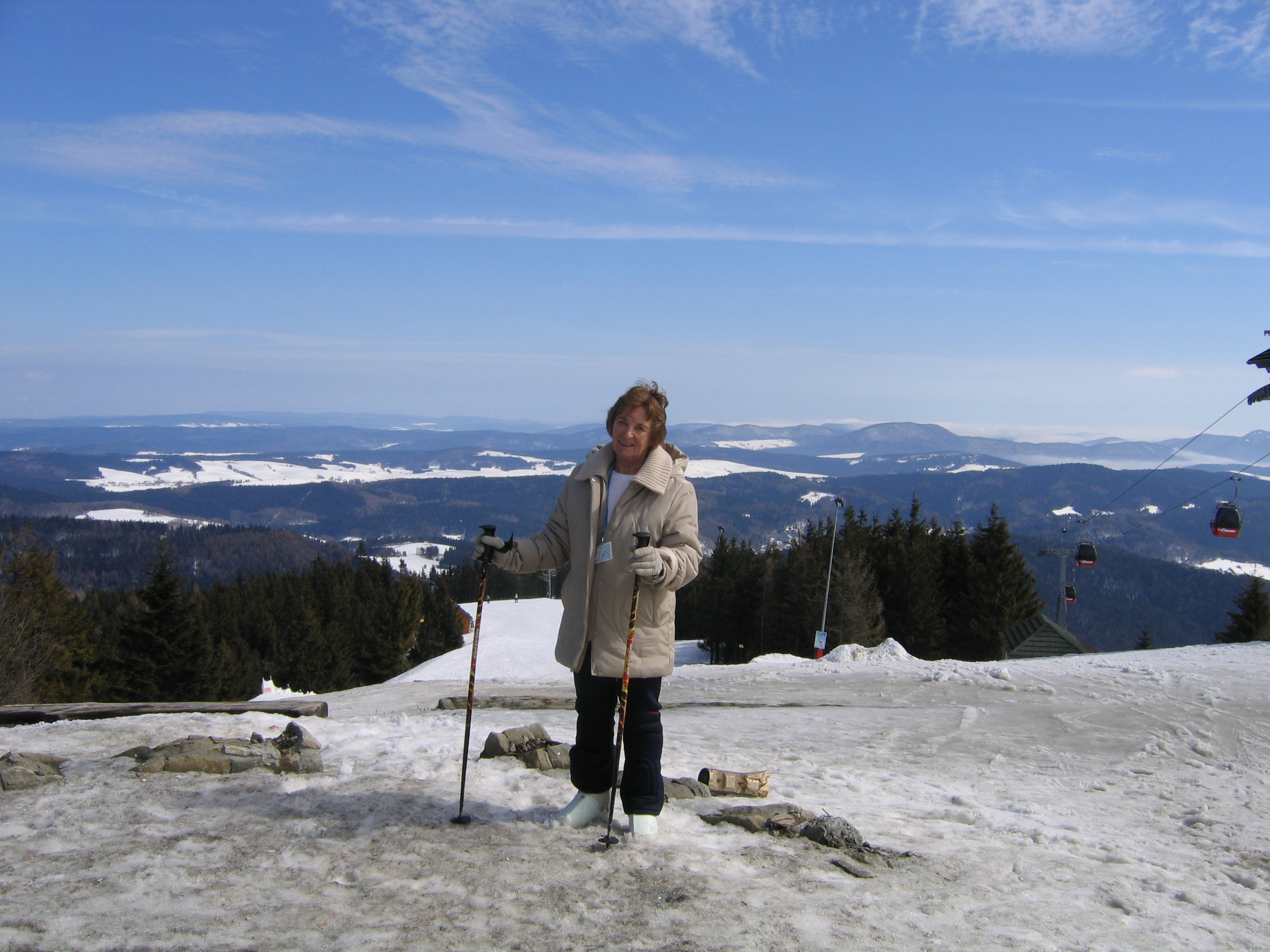 Szczyt Jaworzyny Krynickiej z widokiem na wschód 2