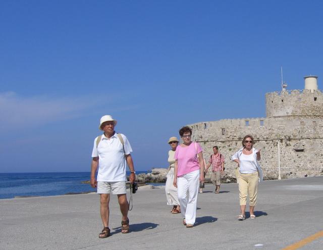 Rodos - dojście do koziołka od strony twierdzy