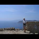 Monolitos - widok z murów zamku na morze