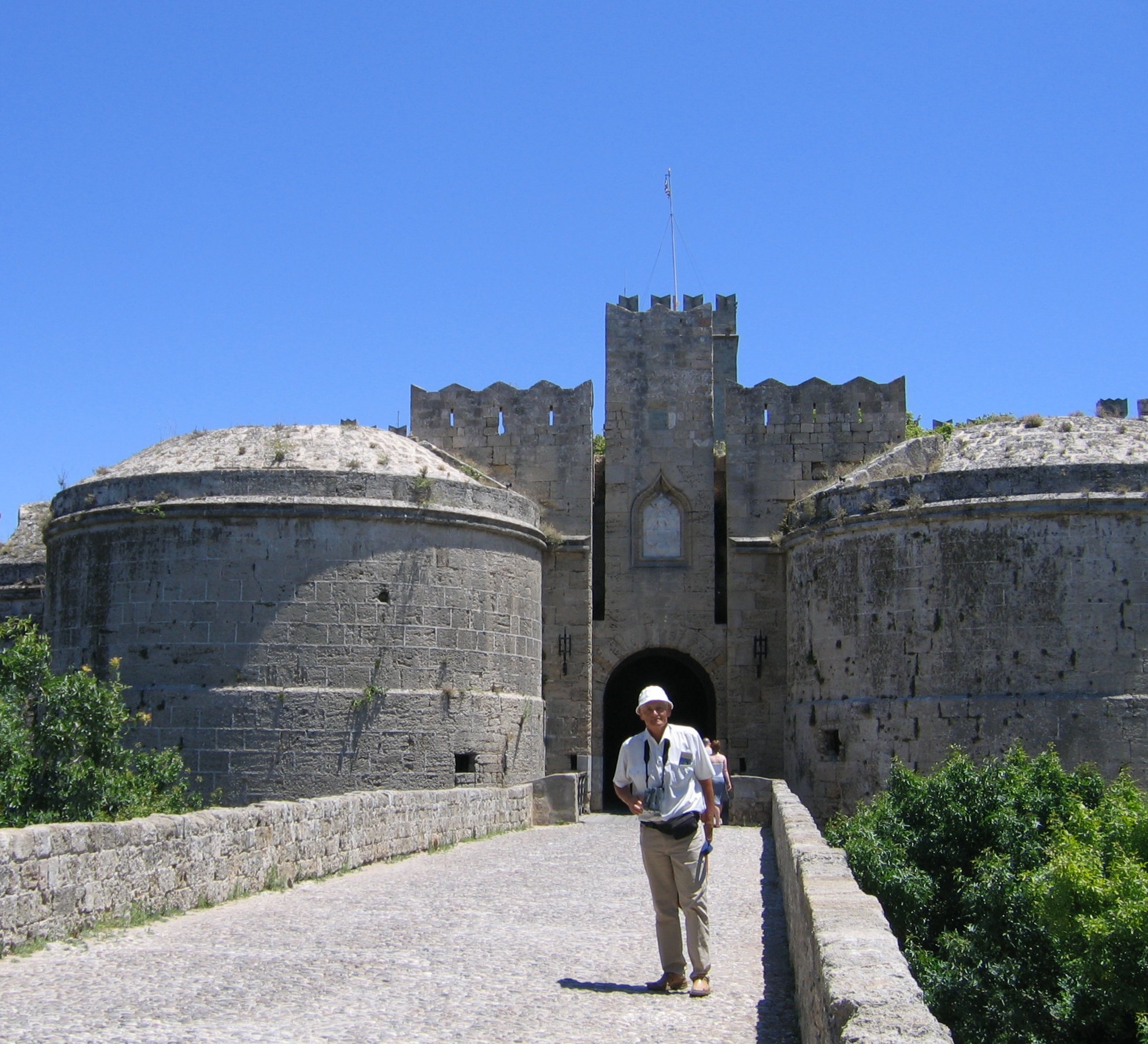 Rodos - na moscie do bramy Ampuaz