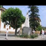 Coimbra - królowa Izabela przed klasztorem Św. Klary