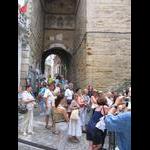 Coimbra - brama obronna na stromym zejściu do miasta