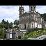 Przed kościołem Bom Jesus do Monte