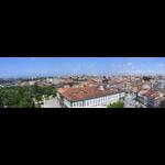 Porto - panorama z Torre dos Clerigos (z lewej ujście Douro, z prawej Praca de Comes)