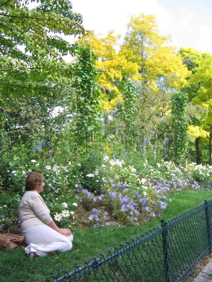 Parc Monceau - kolory wczesnej jesieni