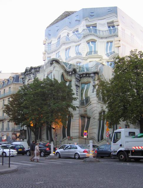 Tańczący dom przy Rue Vemet