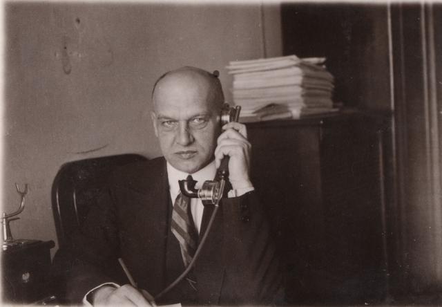 Dziadek Edward Jacynicz dyrektor cukrowni Ciechanów rok 1937