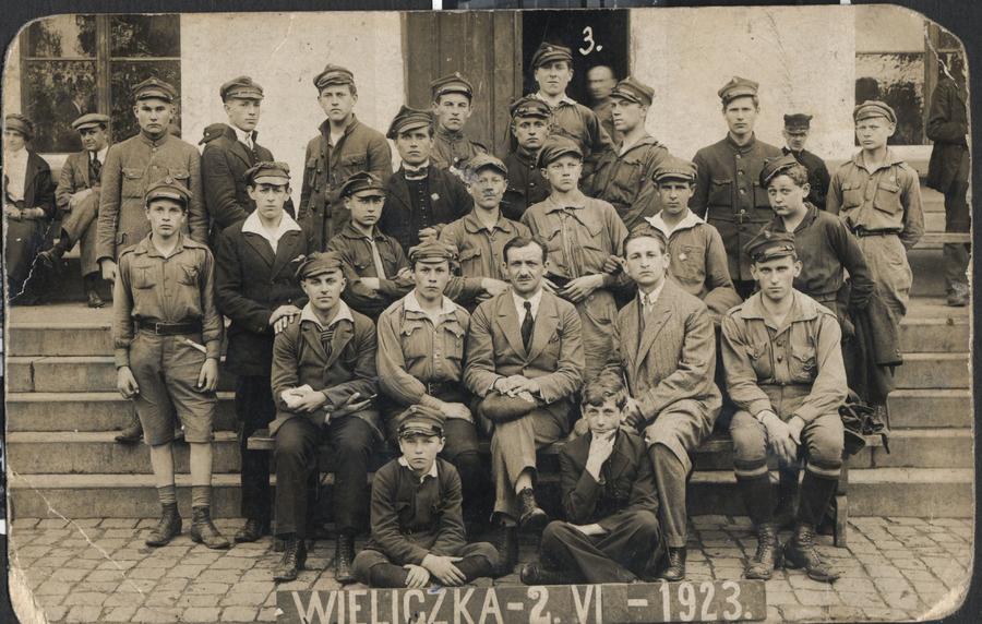 Gimnazjum w Tomaszowie Maz. Klasa IV 1923r