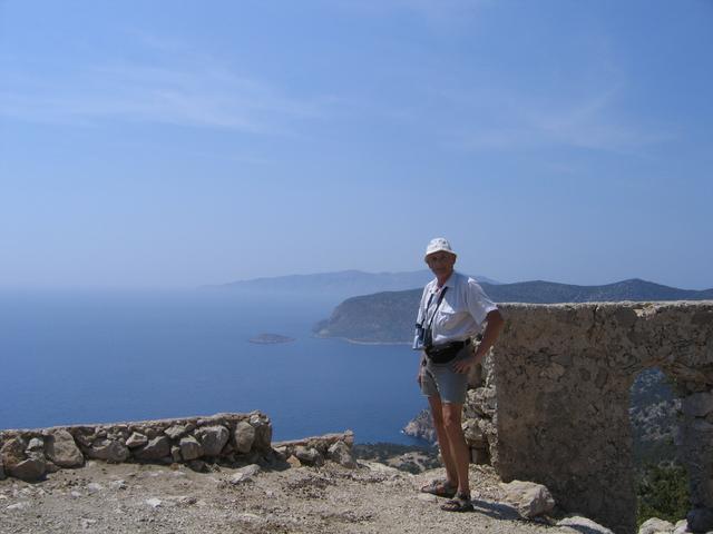 Monolitos - widok z murów zamku na morze