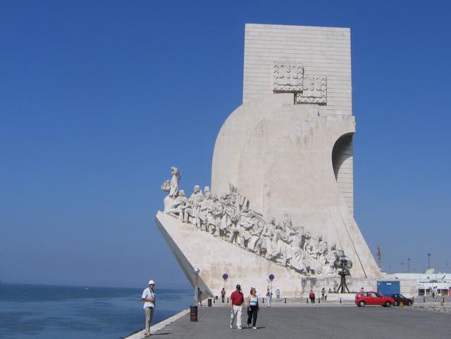 Lizbona - kolumna Odkrywców
